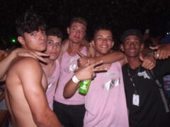 Oktober 10 Anos